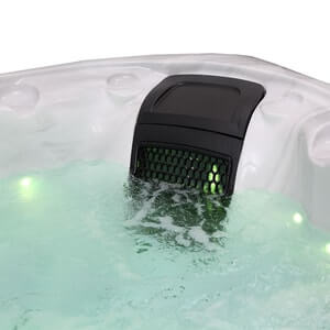 ulkoporealtaan-huolto